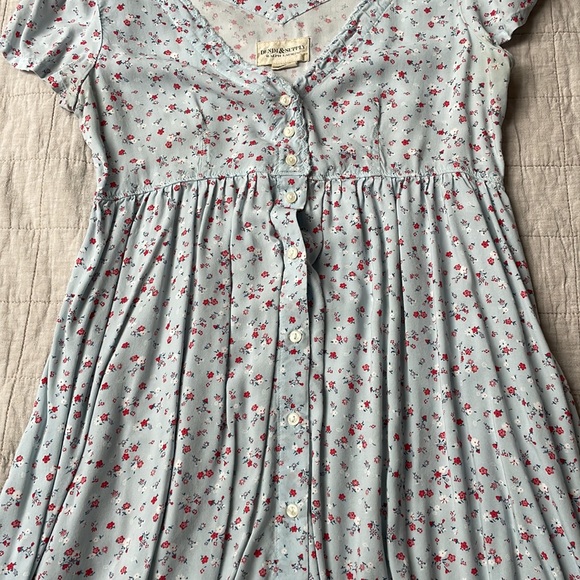 Small floral dress - Picture 3 of 3